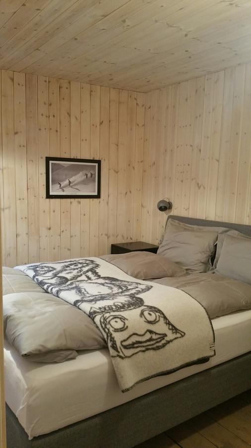 Lysvoldbrygga Bed and Breakfast Henningsvær Buitenkant foto