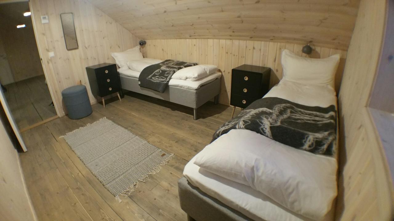 Lysvoldbrygga Bed and Breakfast Henningsvær Buitenkant foto